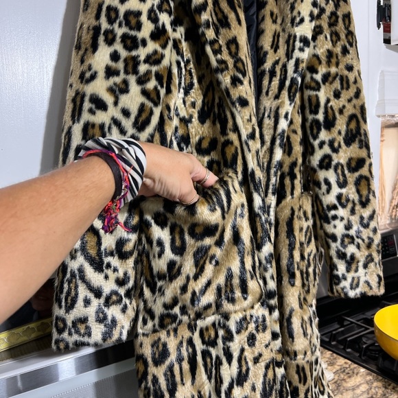 Halcyon faux fur coat size M🖤🖤🖤 - Picture 12 of 12